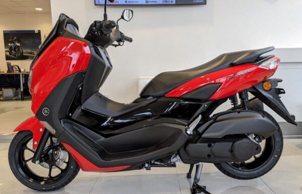 Yamaha NMAX - IMAGEM  4