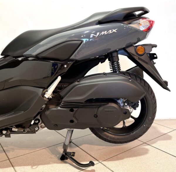 Yamaha Nmax - IMAGEM  7